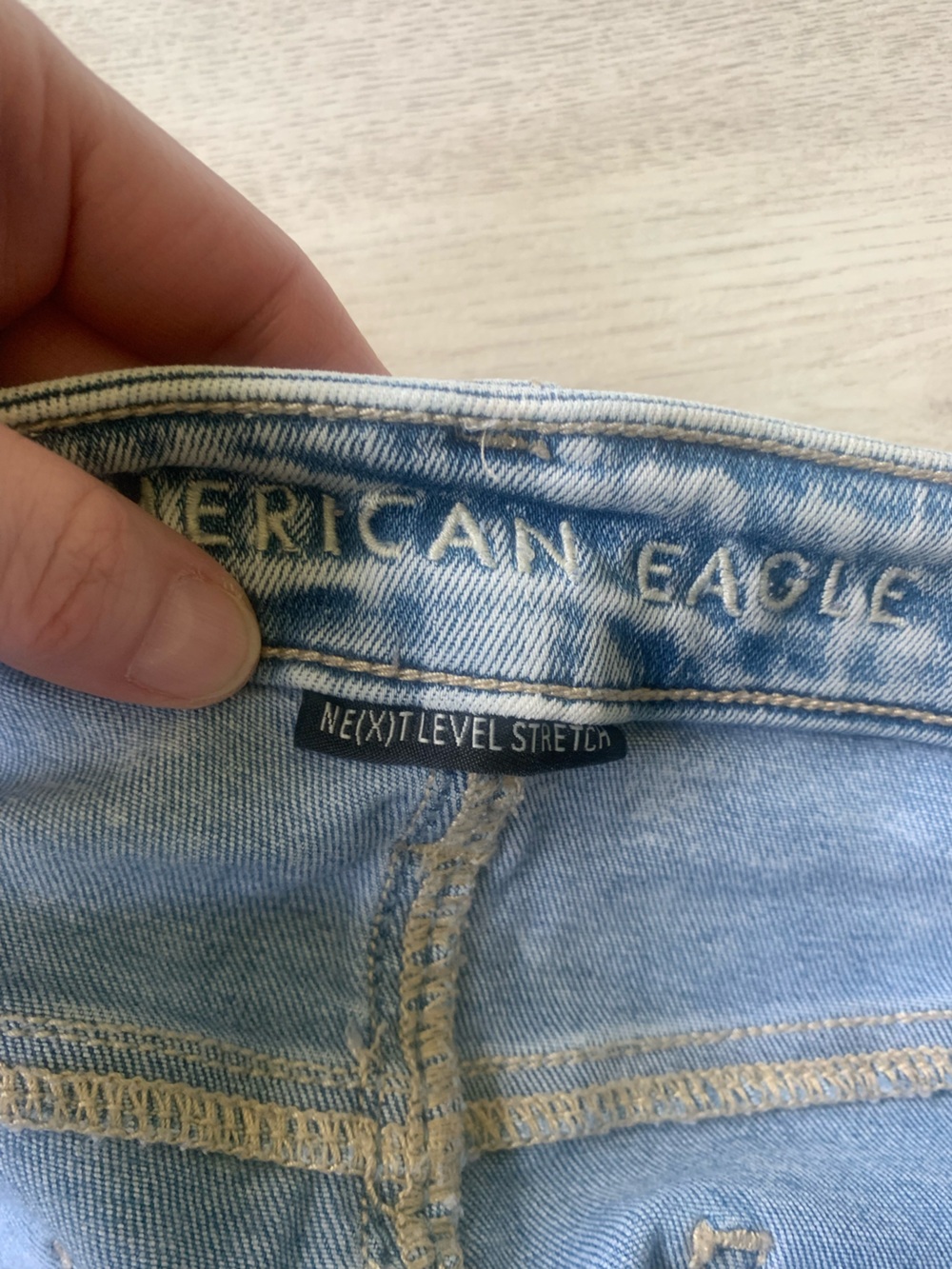 American Eagle SUPER HI RISE JEGGING CROP NEXT LEVEL STRETCH Blue Distressed - Picture 9 of 11